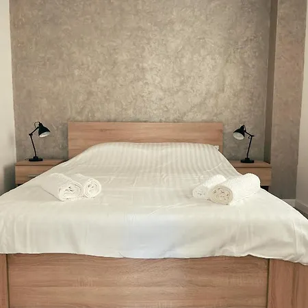 Cozy Glen Apartment Targu Mures Exterior photo