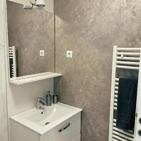 Cozy Glen Apartment Targu Mures Exterior photo